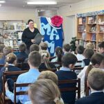 Тематический час «Женщины, создавшие эпоху»
